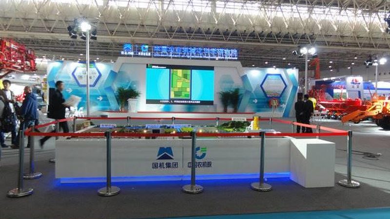中学晚会舞台搭建标准解析